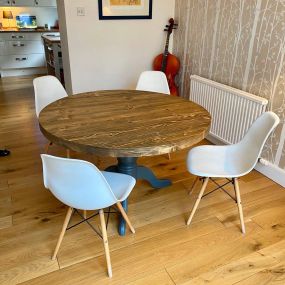 Bild von The Edinburgh Table Co