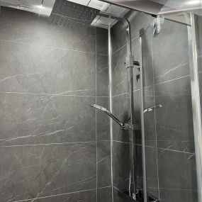 Bild von Coral Bathrooms EK Ltd