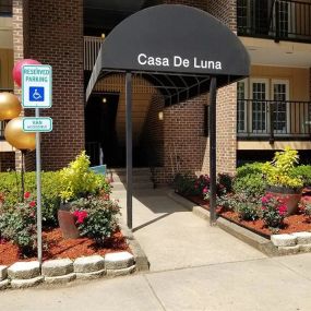 Casa de Luna property entry