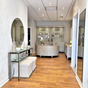 Bild von The Permanent Cosmetic & Lash Studio