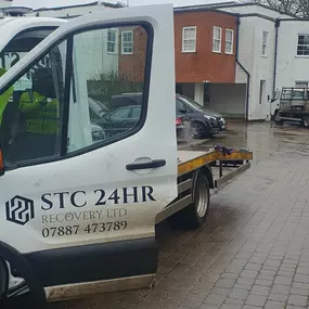 Bild von STC 24hr recovery Ltd.