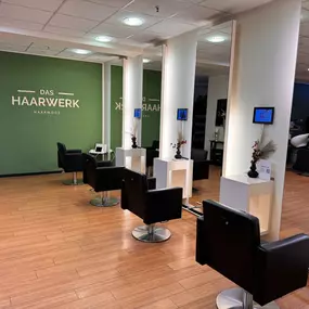 Bild von DAS HAARWERK INTERCOIFFURE La Biostetique Salon