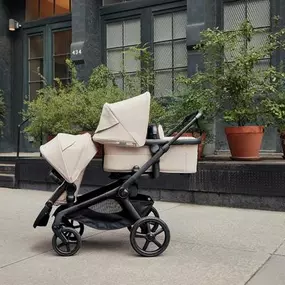 Waiting for a tandem stroller from @bugaboousa ?!
TOMORROW is the day! The kangaroo is everything you love about Bugaboo plus top bassinet configuration! 
????Car seat compatible 
????Eco-friendly materials 
????XL basket 
????Includes: bassinet, stroller seat, upper newborn adapter, cup holder, snack tray (2), stroller organizer