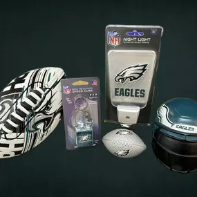 Fly Eagles Fly today! ???? Beat those Bengals!
•
#philadelphiaeagles #flyeaglesfly #sundayfootball #westchesterpa #chestercountypa #shoplocal