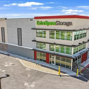 Alternate Beauty Image - Extra Space Storage at 4032 E Fort Lowell Rd, Tucson, AZ 85712