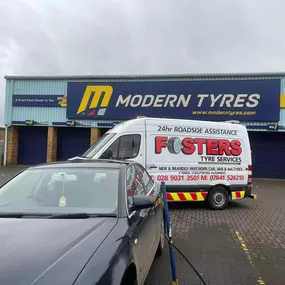 Bild von Fosters Tyre Services Whitemountain