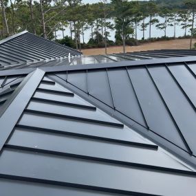 Bild von The Real Metal Roofing Company