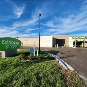 Alternate Beauty Image - Extra Space Storage at 8400 Fruitville Rd, Sarasota, FL 34240