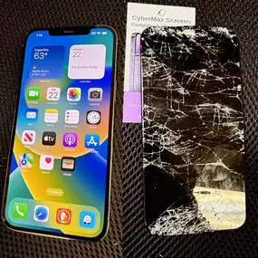 Bild von CyberMax iPhone & Repairs - Phone Repair Charlotte