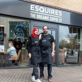 Bild von Esquires Coffee Crawley Mall