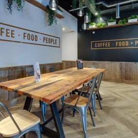 Bild von Esquires Coffee Crawley Mall