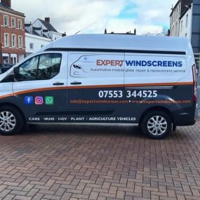 Bild von Expert Windscreens Ltd