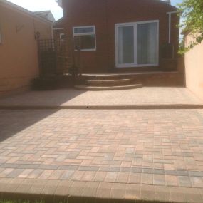 Bild von Pro Pave Patio & Driveway Specialists Ltd