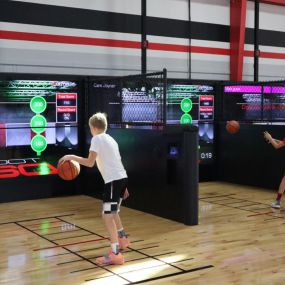 Shoot 360 combines state-of-the-art interactive basketball technology with practical skills training and coaching, guiding players to be the best they can be. Members receive a unique mix of inspiration, information and instruction for a totally immersive experience designed to accelerate their training. While the atmosphere and amenities are upscale and high-tech, the facility is inviting to players of all ages and skill levels, bringing a much-needed resource to the Memphis metro area.