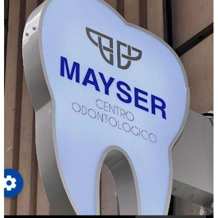 Logotipo de Mayser Centro Odontológico