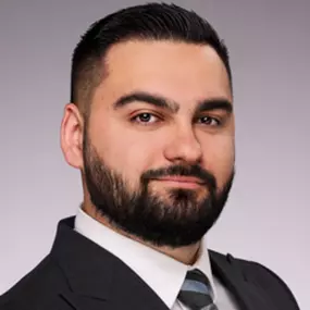 Bild von Edward Jones - Financial Advisor: Alexander Derghazian