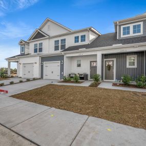 Bild von ABODE at Carolina Forest | Single-Family + Townhomes for Lease