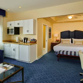Garden Junior Suite with Fireplace & Kitchenette