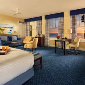 King guestroom with separate living area