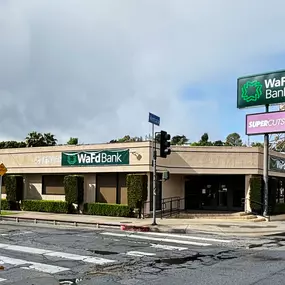 Photo of the WaFd Bank Branch location in Encino, California. Located at 16600 Ventura Blvd, Encino, CA  91436