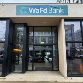 Photo of the WaFd Bank Branch location in Pasadena, California. Located at 170 Lake Ave Ste. 120, Pasadena, CA  91101