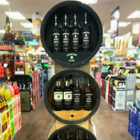 Bild von Irondequoit Liquor