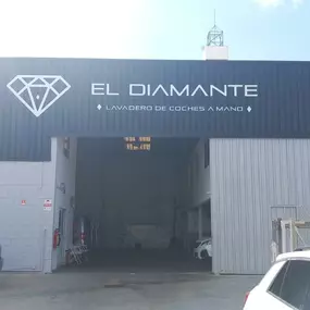 lavadero_a_mano_el_diamante_gandia_fachada.jpg
