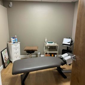 Siegel Chiropractic Treatment Room