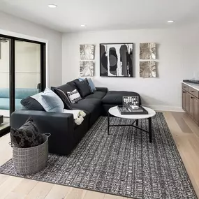 Relax in style: Loft with seamless access to stunning rooftop terrace