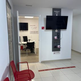 Sala de espera de Centro Auditivo GAES  La Linea De La Concepcion