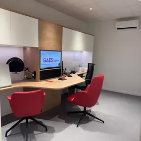 Sala de audioprotesista del Centro Auditivo GAES  La Eliana