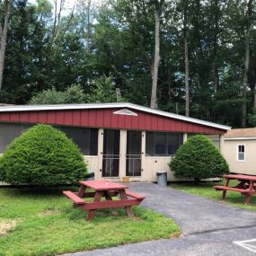 Marcotte Motor Court, Old Orchard Beach has individual cabins for rent with kitchens.