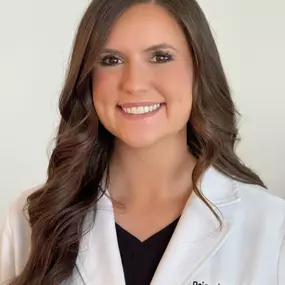 Paige Jonites is a nationally certified Physician Assistant. Paige grew up in Homer Glen, IL. She attended Grand Valley State University for undergraduate studies and Trine University for Master of Science in Physician Assistant studies. She is an active member of the Society of Dermatology Physician Assistants (SDPA).