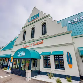 Léon Seafood & Cocktails