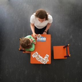 Motus - Zentrum für Physiotherapie, Krankengymnastik, Logopädie und Ergotherapie in Stuttgart Mitte. Behandlung nach neusten wissenschaftlichen Erkenntnissen.