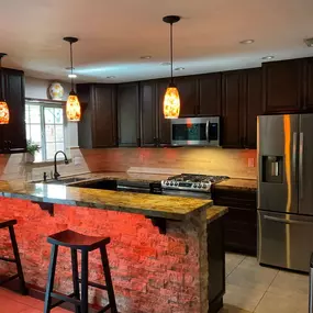 Transform your kitchen with Kellner Construction's modern kitchen remodels in Palm Desert.