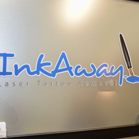 Bild von Inkaway Laser Tattoo Removal