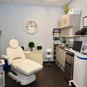 Bild von Inkaway Laser Tattoo Removal - Tattoo Removal in Chadds Ford, PA