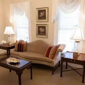 interior photo - Milton Shealy Funeral Home
115 Pine St, Batesburg-Leesville, SC 29006