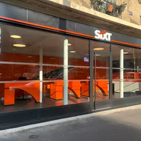 SIXT location voiture Paris 16