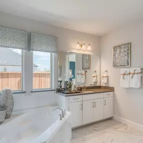 Bild von Beazer Homes Enclave at Legacy Hills