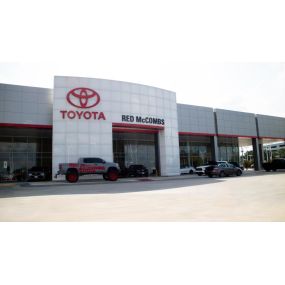 Red McCombs Toyota storefront