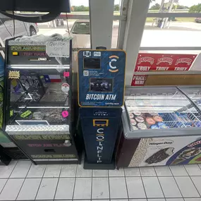 Bild von CoinFlip Bitcoin ATM - Amazing Stop (San Antonio)