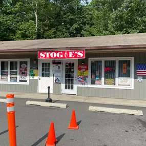 Bild von CoinFlip Bitcoin ATM - Stogie's Smoke Shop (Coolbaugh Township)