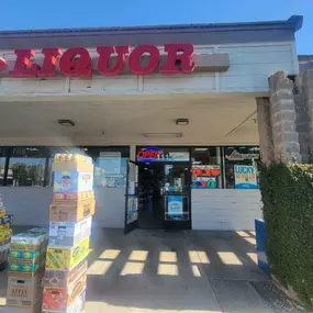 Bild von CoinFlip Bitcoin ATM - Broadway Liquor Mart 2 (Fresno)