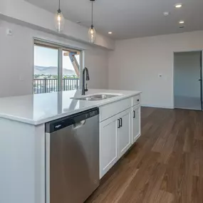 Open Kitchen