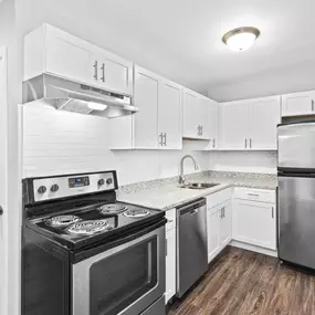 Kitchen at Georgian Oaks Apartments