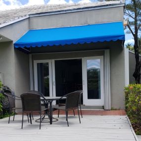When it comes to finding the best awning contractor in Hialeah, FL, look no further than National Awnings. We take pride in being the trusted choice for all your awning needs. Our experienced team of professionals is dedicated to delivering top-notch craftsmanship and impeccable service from design to installation. Whether you require a new awning, repairs, or replacements, we have the expertise to provide tailored solutions that not only enhance the functionality of your outdoor space but also 