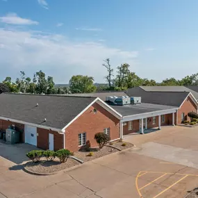 Aerial view of Funeral Home- 520 Wilson Ave SW, Cedar Rapids, IA 52404
(319) 364-1549