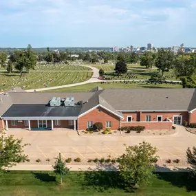 Aerial view of Funeral Home- 520 Wilson Ave SW, Cedar Rapids, IA 52404
(319) 364-1549